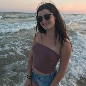 Meet your Posher, Ciara